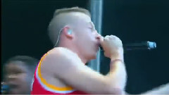 Macklemore & Ryan Lewis - Can't Hold Us