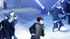 EXO - 走秀花絮