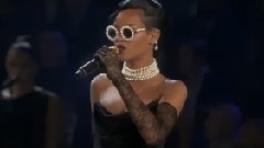 Rihanna - Diamonds