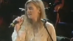 Cara Dillon - Lark In The Clear Air