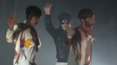 东方神起 - Wrong Number