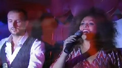 欧美群星 - Feel The Love