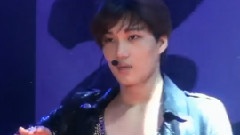 EXO-K - 开儿蹭裤腿