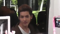 EXO-M - LA出酒店
