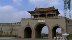 山海连云间