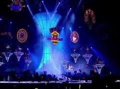 S.H.E - 不想长大 & Beauty Up My Life
