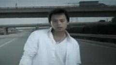 阿里郎 - 云雾中的高速路