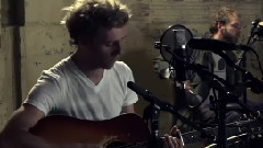 Andrew Belle - The Sky's Still Blue