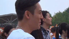 陈伟霆 - 联想第二届 10K摇滚乐疯跑活动内场