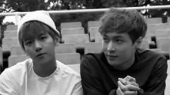 EXO - EXO DIE JUNGS DVD BLACK & WHITE 白贤Cut