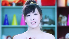 严咚 - 宅女