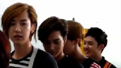 EXO-K - 仁川机场送机