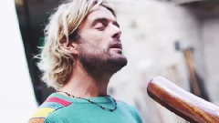 Xavier Rudd - Bow Down
