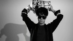 艺声(Super Junior) - Yesung 10 Corso Como Seoul Melody Preview