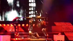 Usher - Lil Freak & Hot Tottie