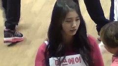 miss A - Suzy Fans Gave Her A Banner