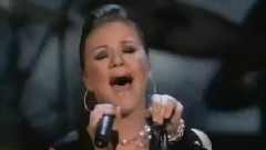 Kelly Clarkson - Low