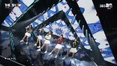 Red Velvet - Ice Cream Cake