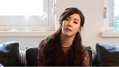 高雅拉,泰妍(少女时代),徐贤(少女时代),Tiffany(少女时代),少女时代 - Rediscover An Original Ferragamo Icon Cut