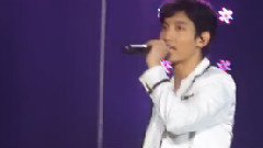 东方神起 - Show Me Your Love