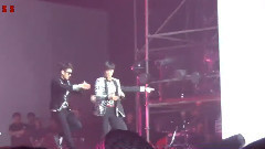 东方神起 - Steppin & Off Road