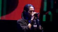 超载乐队 - 低下头是人间