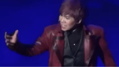 李洪基(FTISLAND) - PARDON 音乐剧< VAMPIRE > 唱段4 饭拍版 14/08/11