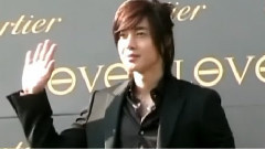金贤重 - Cartier LOVE Exhibition