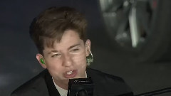 Charlie Puth,Sia - Chandelier