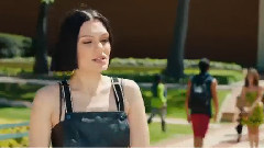 Jessie J - Flashlight