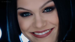 Jessie J - Flashlight