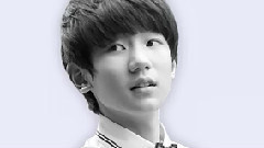 TFBOYS - Kiss - Roy