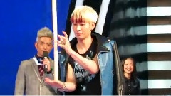 Super Junior,Super Junior-M - 赫宰玩儿棍子搞笑