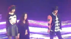 f(x),宋茜,Amber(f(x)) - 红毯 & 艺人席 & 受赏 & Electric Shock
