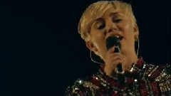 Miley Cyrus - Hey Ya!!