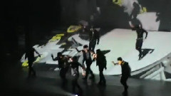 东方神起 - B.U.T