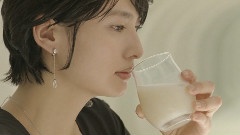张根硕 - 日本Suntory米酒CF