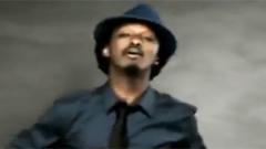 K'naan - Wavin  Flag