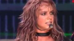 Britney Spears - Showdown