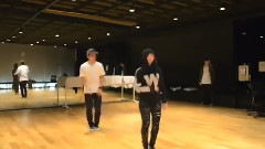 2NE1 - Minzy