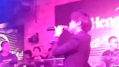 刘力扬 - 眼泪笑了