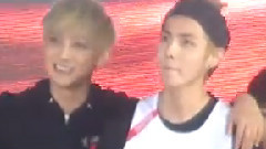 EXO,EXO-M - Tao安慰Kris