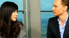 Tiffany(少女时代),Tom Hiddleston - Mnet Wide 采访 Tiffany&Tom Hiddleston Cut