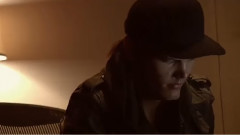 Avicii - Wake Me Up