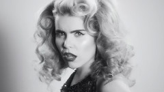 Paloma Faith - Black Blue