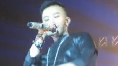 G-Dragon(BigBang) - 南京蓝色风暴演唱会