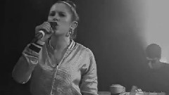 Katy B - Lights On