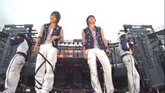 东方神起 - Begin