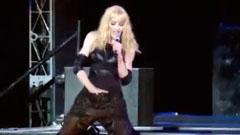Madonna - Give It To Me