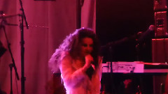 Charli XCX - I Love It